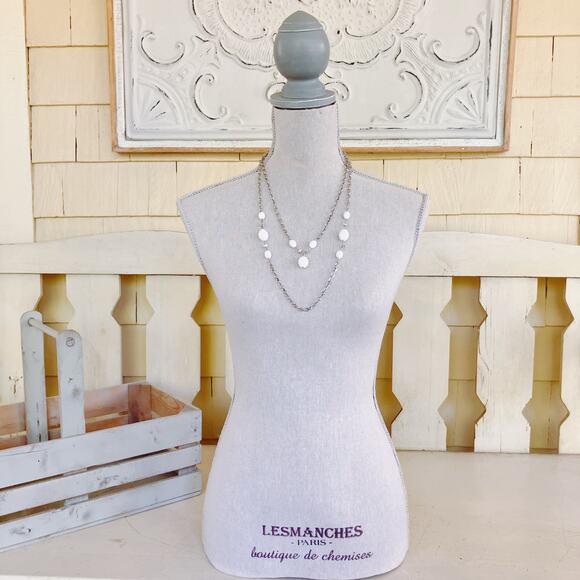 Vintage 1960s Signed Sarah Coventry Necklace Earrings Set White Resin Bead Mod - Picture 6 of 12